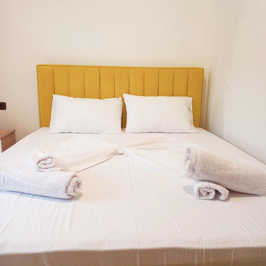 Hotel Eno Пермети Экстерьер фото