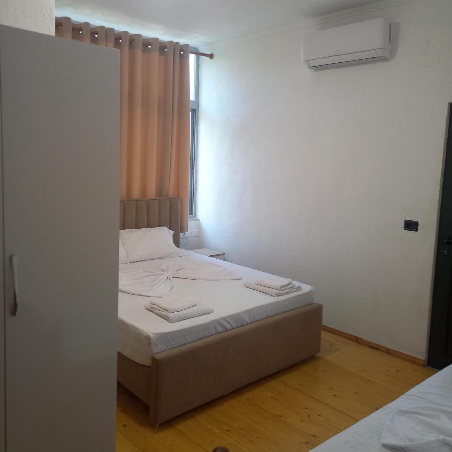 Hotel Eno Пермети Экстерьер фото