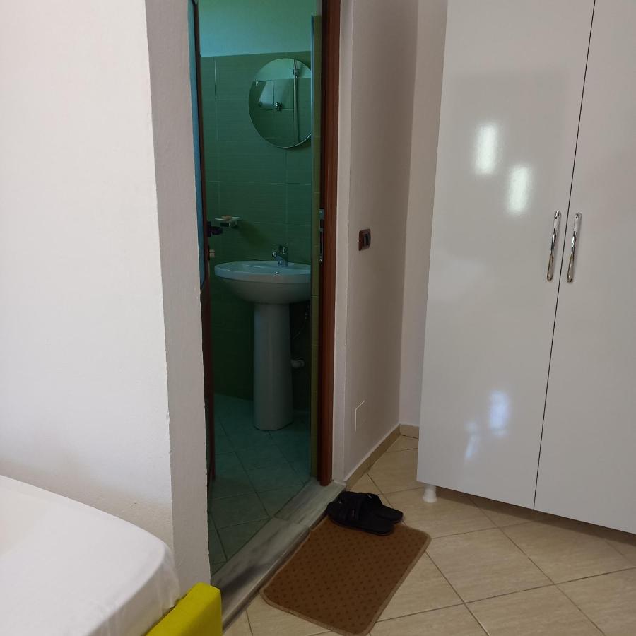 Hotel Eno Пермети Экстерьер фото