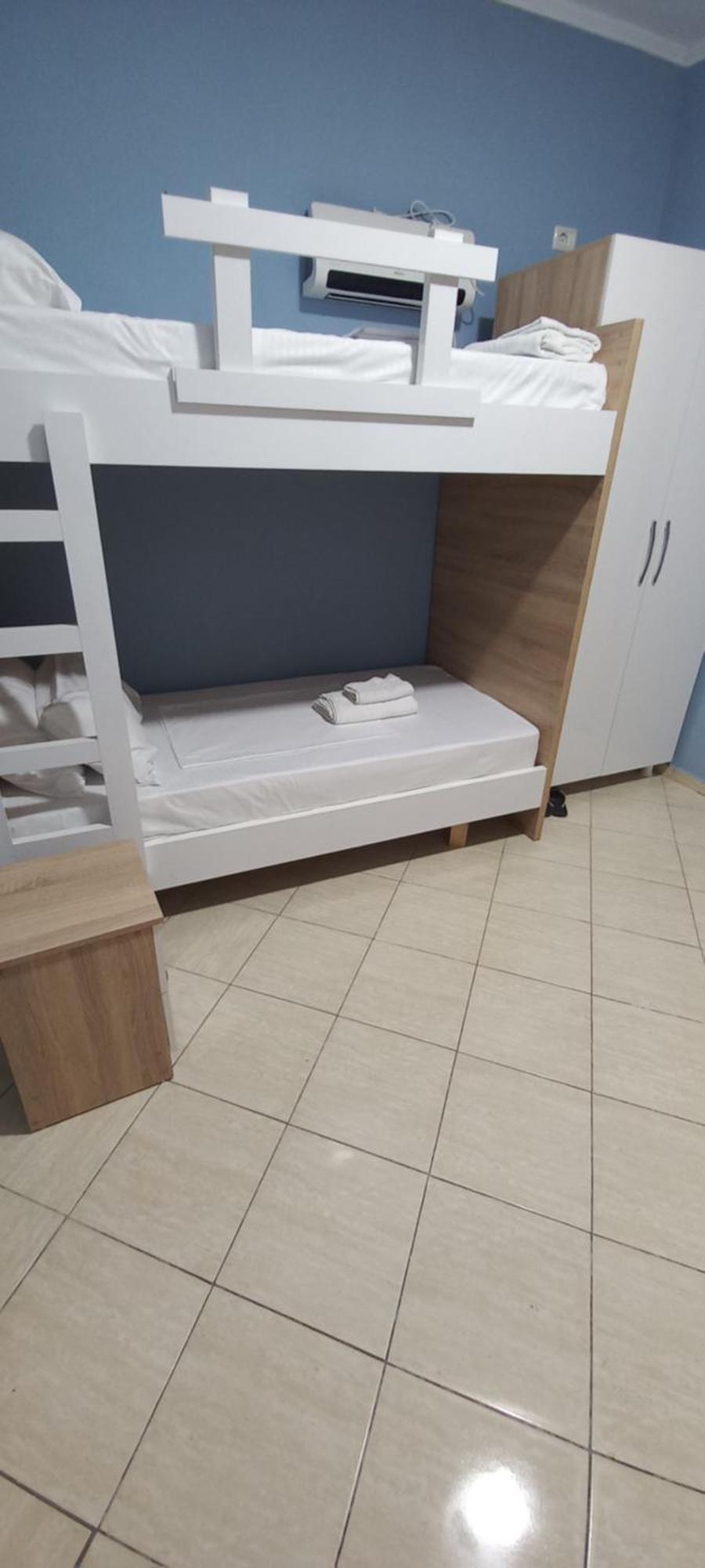 Hotel Eno Пермети Экстерьер фото