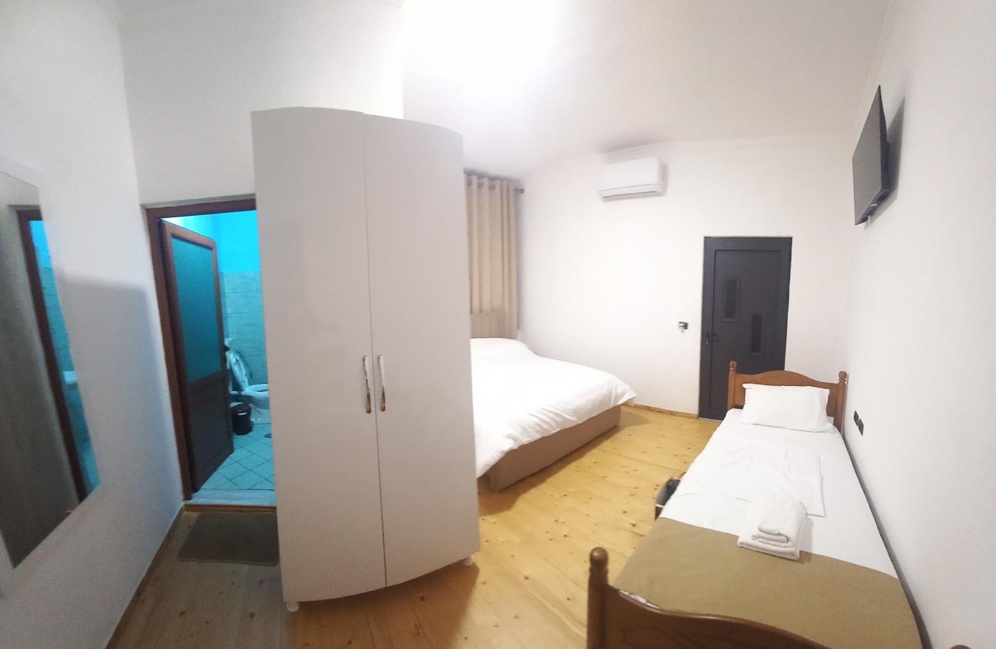 Hotel Eno Пермети Экстерьер фото
