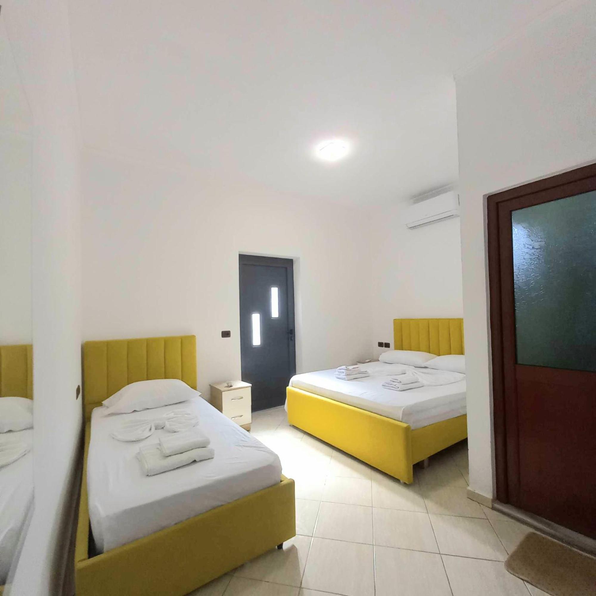 Hotel Eno Пермети Экстерьер фото