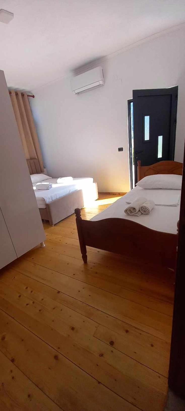 Hotel Eno Пермети Экстерьер фото